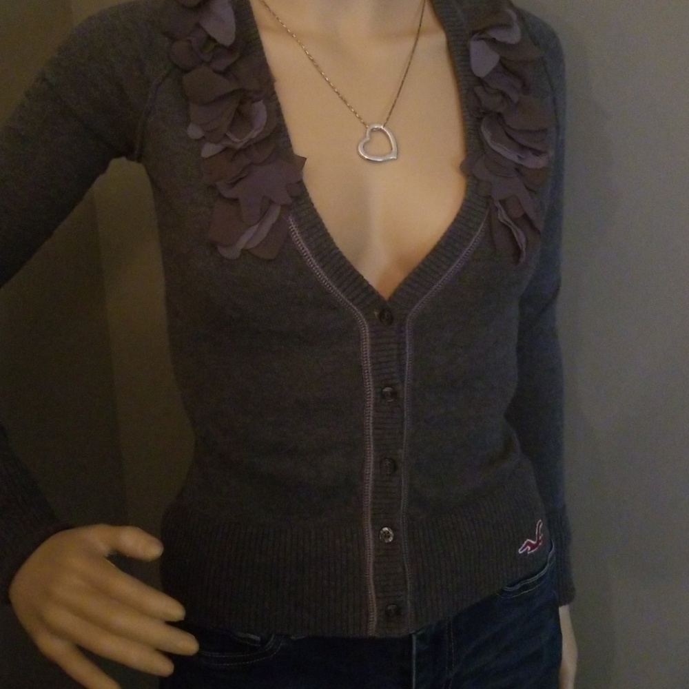 Hollister shirt